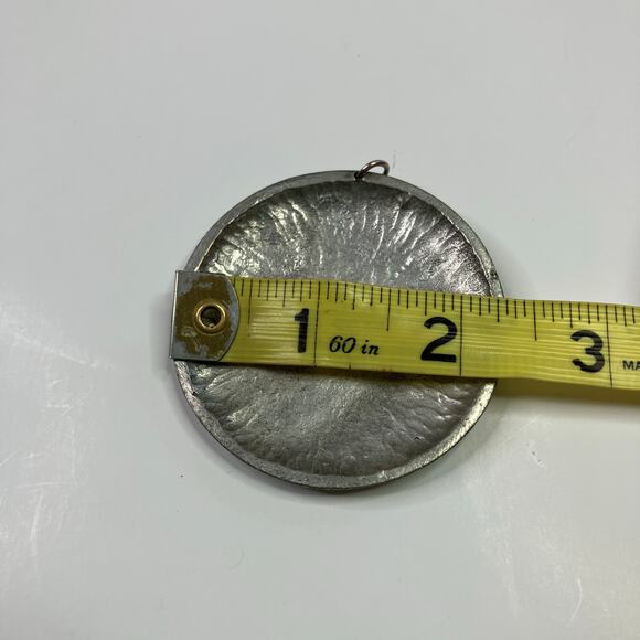 VINTAGE 1974 CYCLISTS (TANDEM BICYCLE) International PEWTER Medallion Pendant - Picture 4 of 4